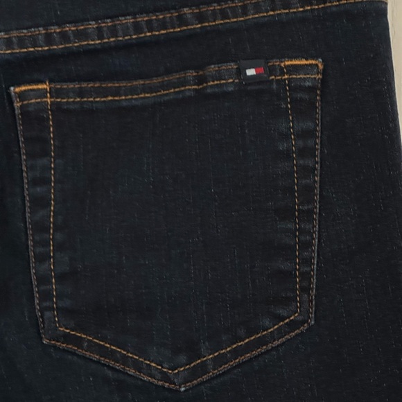 Tommy Hilfiger Skinny Fit Dark Wash Jean Size 14 R NWOT - Picture 7 of 9